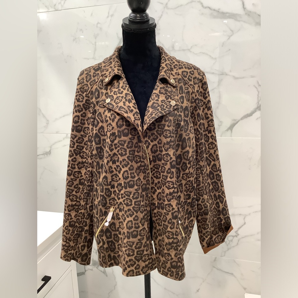 Stylish Lightweight Jacket - image 2